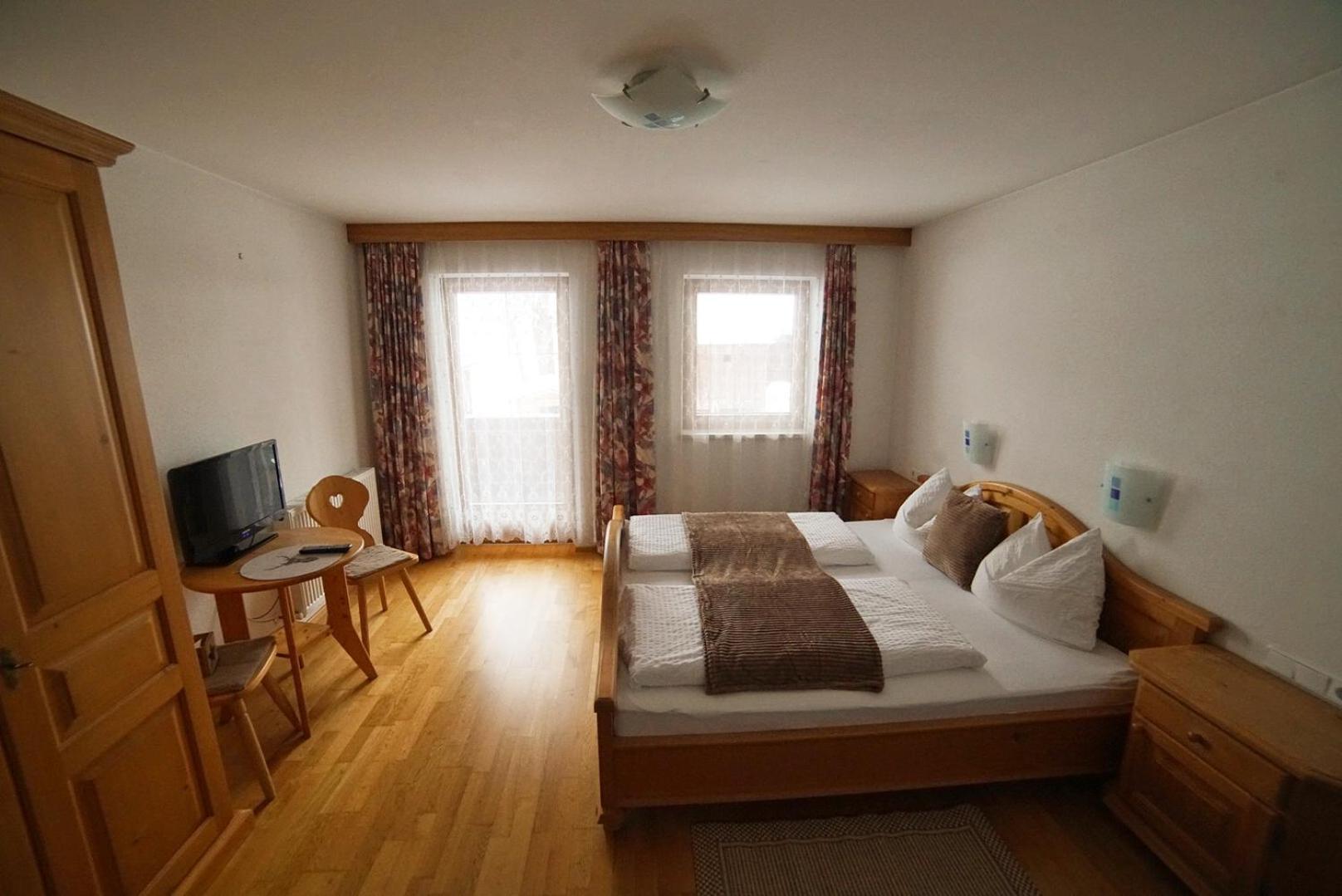 Ferienwohnung Oberstockach Schwendau Exterior foto